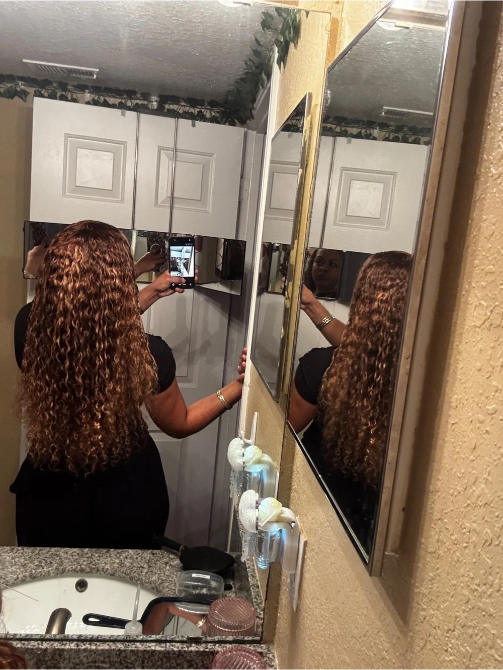 4/27 Highlight Curly Half Wig — Honey Brown Blend
